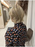 金髪×ショートウルフ