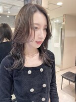 トルネード(TORNADO) 海外ヘア 外国人風 ヌーディーベージュ レイヤーカットM121