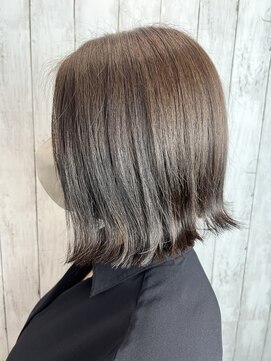 ビューティドレッセヤマノ 池袋パルコ(Beauty Dresse YAMANO) 【ボブ】スモーキーベージュの外ハネボブスタイル