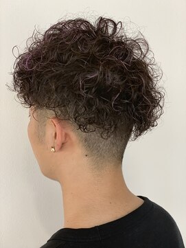 ヴァンクラウドフロムコウベ(VENT CLOUD from KOBE) ワイルドスパイラルパーマツイストパーマツーブロック