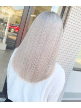 ソマリ(SOMARI.) White color