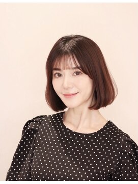 アンベリールフルー(EMBELLIR fleur) ボリュームのある重めボブ　３０代４０代５０代表参道青山