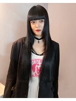 チーカ(chica)&nbsp;ぱっつんロング