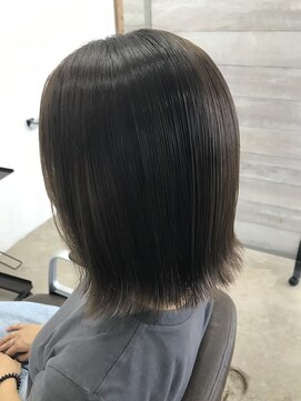 ラヴィリス バイ レム(Raviliss by rem) 髪質改善/トリートメント／外ハネ#切りっぱなしボブ