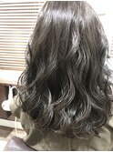 オリーブアッシュ