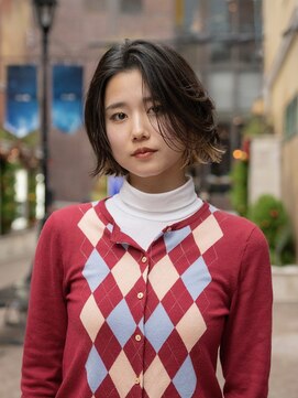 ビュートリアム 梅田(BEAUTRIUM) ぱつっとボブ/ミニボブ/レイヤーボブ/前髪なし/インナーカラー