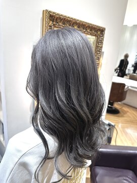 コワファースト させぼ五番街店(COIFF1RST) グレージュ♪