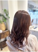 好感度UPヘア ナチュラルウェーブで職場も休日も可愛いをキープ