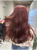 レッドカラー　暖色カラー　ウェーブヘア
