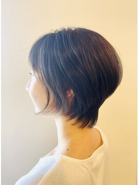 アンベリール(Embellir) ステップボーンカット×ハイライト