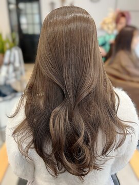 Lian by Allure本厚木 小田桐潤 透明感ベージュカラー