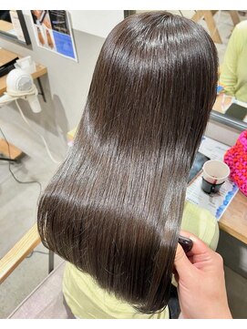 ラピスタ 池袋(Lapista) 韓国ヘアレイヤーカットダブルハイライトカラー【Lapista池袋】