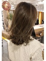 エイゾー(EIZO)&nbsp;細ハイライトカーキアッシュ