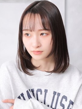 クラッチ 名古屋(CLUTCH) 大人可愛い小顔美髪ツヤ髪ふんわりカール薄めバングA1