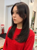 ポーチバイハニー オモテサンドウ(PORCH by HONEY omotesando)&nbsp;センターパート　ロングローレイヤー　カカオベージュ　透明感