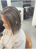 切りっぱなしボブ バレイヤージュ
