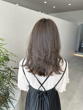 ロエ(Lowe') 【Lowe'】美髪シアーカラー×ナチュラルレイヤー