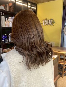 ルミ 上大岡店(Lumi) 透明感ブラウンアッシュ/韓国風くびれスタイル