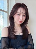 30代に人気！顔周りの後れ毛がかわいいシャギーレイヤーロング