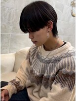 オゼル(OZEL) 【センターパートマッシュ】抜け感×色気を纏う上品メンズカット