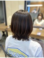 ニーイチイチ(211)&nbsp;ボブ/くびれヘア