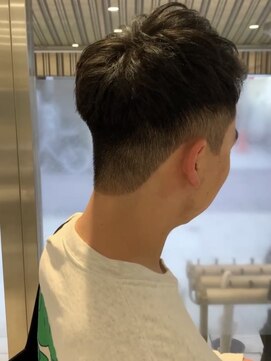 アース 高円寺店(HAIR & MAKE EARTH) 刈り上げショート〔@koenjihair_kouhei 〕