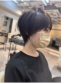 ショートボブ