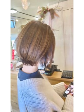 イーズヒュウ(ease HUE.) 脱白髪ハイライト#艶色クレイカラー#テラ