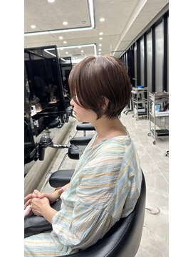 ハルキミナト ジャパン トウキョウ(HARUKI MINATO japan TOKYO) 大人丸みショート/前髪あり/30代/40代/50代