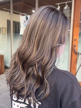 ブリッツバイレボ 船橋(BLITZ by REVO) フェイスレイヤー/エアリーロング/美髪/ピンクブラウン[船橋駅]