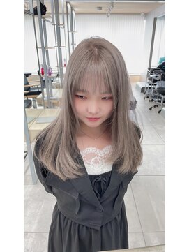 サイ(sai) ミルキーグレージュ