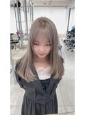 ミルキーグレージュ