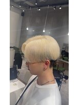 モニカ(MONIQA)&nbsp;ブロンド