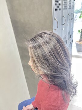 フェリア 渋谷(Feria) 【Feria渋谷】白髪ぼかしハイライト/コントラストハイライト