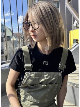 アポロ 横浜駅店(apollo) レイヤーボブハイライトブリーチレイヤーハイトーングレージュ