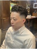 【THE BARBER 東京】ビジネスパーマミドルフェードスタイル