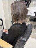 くびれレイヤーボブ×アッシュグレージュ　美由紀