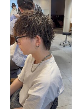 キャンバス バイ ネオリーブ 横浜西口(Canvas by neo.) 横浜★ツイストスパイラルメンズパーマ