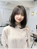 レイヤーカット/顔周り/前髪薄め/ミディアム/表参道美容室