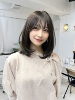 アイドットプラスフェリシア 表参道(i.+FERiCIA.)&nbsp;レイヤーカット/顔周り/前髪薄め/ミディアム/表参道美容室