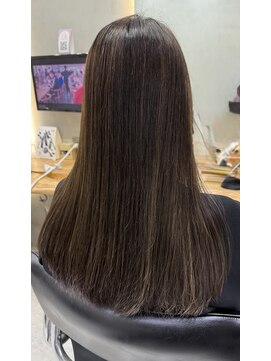 フェリア 松山(Feria) 【木村スタイル】ハイライト有縮毛矯正