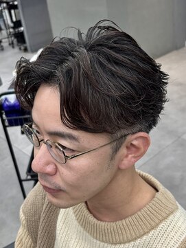 オーバル バイ アピッシュ(OVARL by apish) パーマ落とし/フェザーパーマ/曲がる縮毛矯正