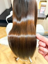 アーリアエスウーノ(A:ria es uno)&nbsp;美髪ストレート