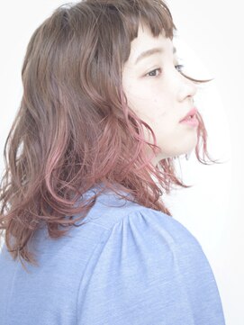 メゾンドイギー(MAISON de IGGY) フェミニン×pinkストリート