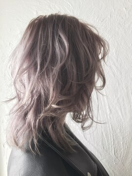 アンフィドットドゥルドゥ(AnFye.dueldo) 【AnFye.dueldo】ウルフヘア × バイオレットシルバーカラー