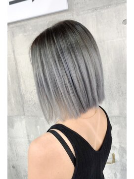 ミラク 町田(MIRAC) 【MIRAC町田店河原崎】グレーグラデーションボブ