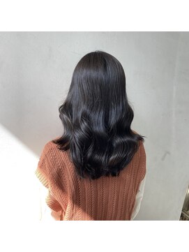 ネオリーブルカ 御茶ノ水店(Neolive Luca) アディクシーカラーで透明感カラー◎