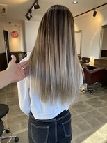 ティミー(Timmy)&nbsp;バレイヤージュ