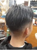 アップバングツーブロックショートスタイル（メンズカット）床屋