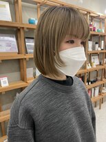 エンドリンク(endlink) レイヤーボブ×ベージュカラー